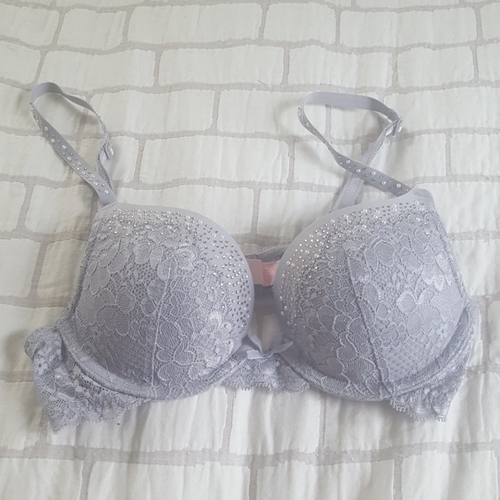32B Gray Victoria's Secret lace bra